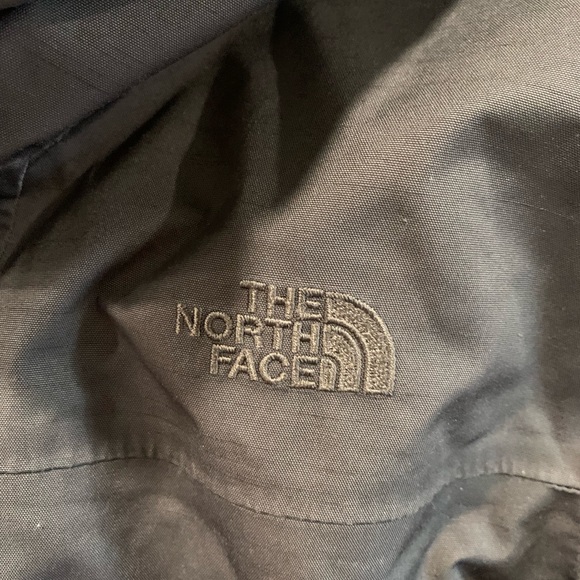 The north face coat XL - Picture 4 of 7